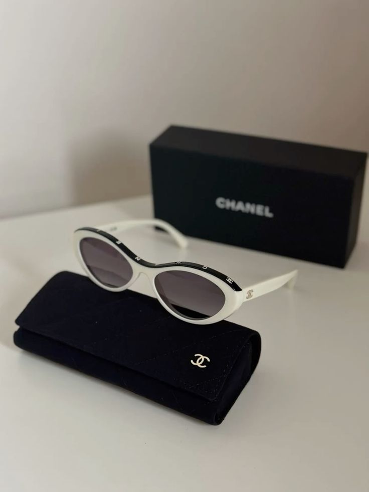Chanel Oval Sunglass